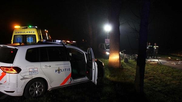 Fietsers raken gewond na botsing in Veenhuizen