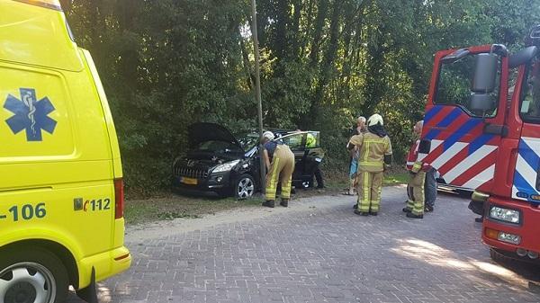 Man naar ziekenhuis na auto-ongeluk in Borger