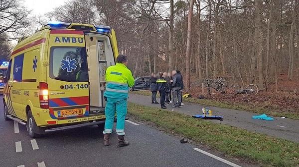 Auto rijd in op groepje scholieren; 1 zwaargewonde 