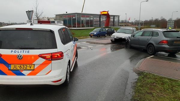 Gewonde bij ongeval op rotonde