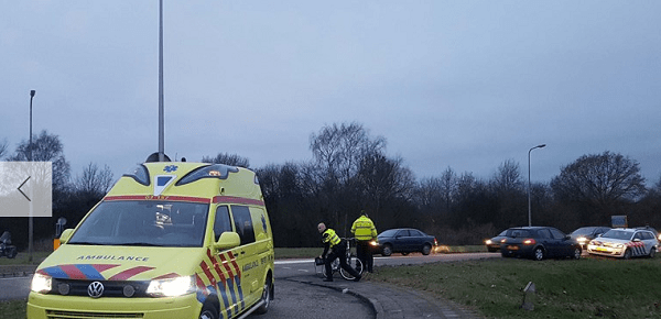 Fietser gewond na aanrijding met auto