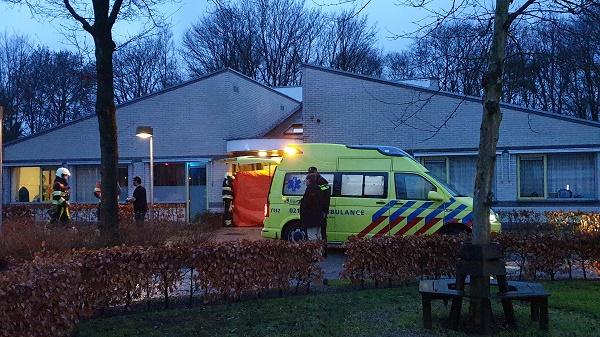 Bewoner ernstig gewond na uitslaande brand zorginstelling