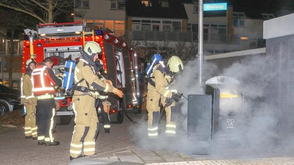 Container in brand gestoken in centrum van Assen