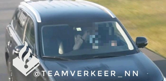 Politie team verkeer bekeurd 193 x met Touringcar