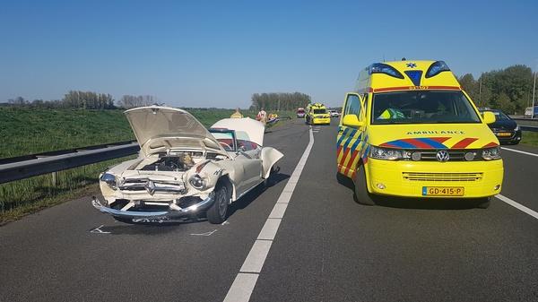 Drie gewonden bij ernstig ongeval op A28 (Video)