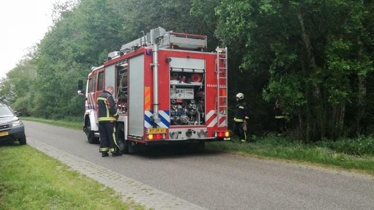 Gedumpt afval in Smilde in brand gestoken