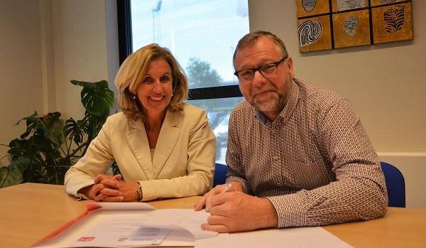 PRO Emmen en Drenthe College tekenen samenwerkingscontract