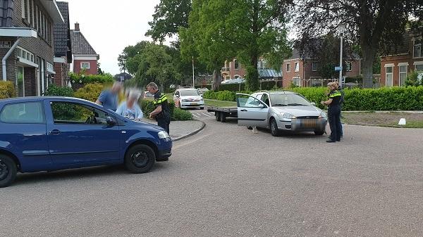 Persoon op de vlucht na ongeval met blikschade