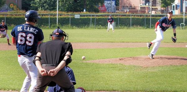 Derde overwinning op rij voor Emmer honkballers