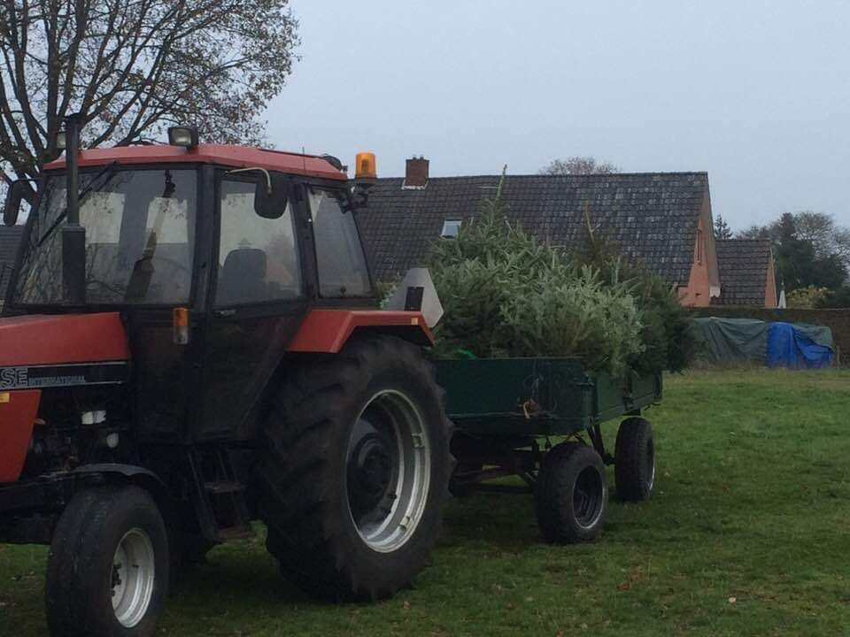 Zoektocht naar zojuist gestolen trekker in Smilde