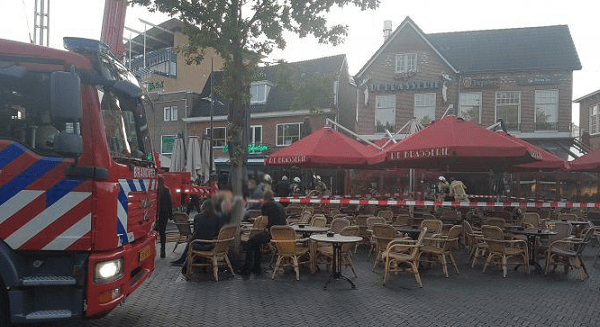 CafÃ© in Emmen tijd ontruimt na brand in meterkast