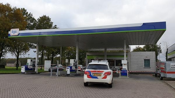 Man (24) aangehouden voor overval op tankstation