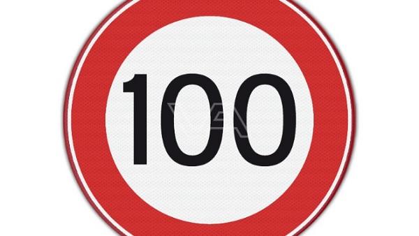 Maximum snelheid snelweg overdag naar 100 km/h