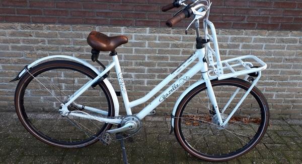 Politie zoekt eigenaar van fiets in Roden