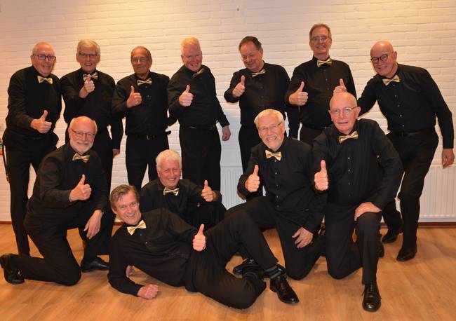 Kerstconcert van de Roetloosingers in de Jacobuskerk in Rolde