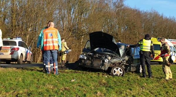 Politie zoekt getuige van frontale aanrijding in Gasselte