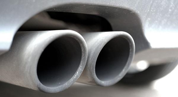 Minister: ruim 100 duizend diesels komen in 2021 niet door apk