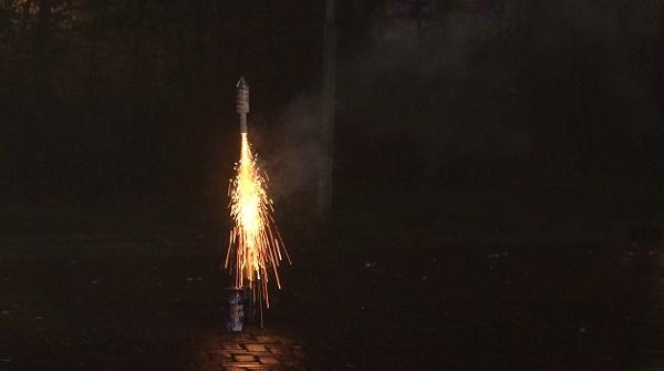 Dit jaar al verbod op knalvuurwerk en vuurpijlen