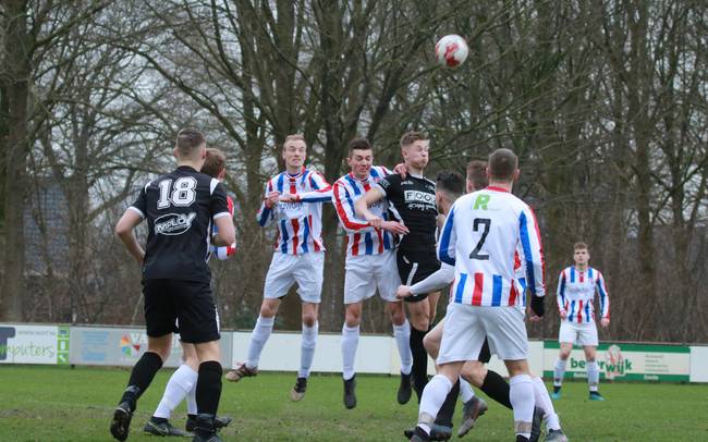 Hoogeveen zaterdag blijft steken op doelpuntloos gelijkspel (Video)