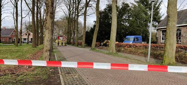 Ubbenaseweg in Zeijen afgesloten vanwege gaslek (video)