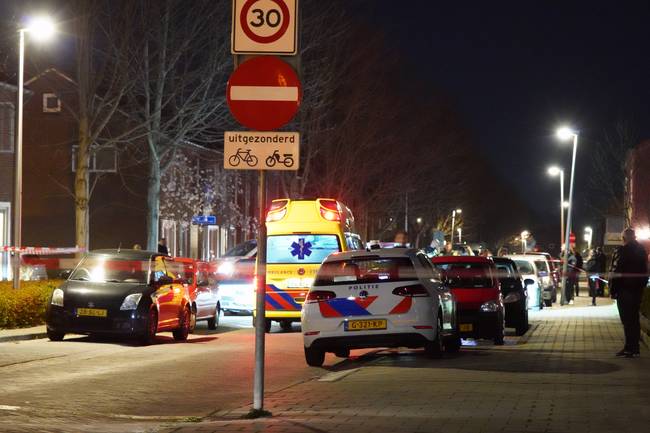 Man uit Rotterdam gewond bij schietpartij in Hoogeveen (Video)