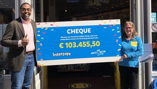 Intertoys haalt â‚¬103.455,50 op voor Jantje Beton