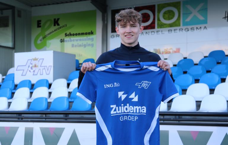 Finn van Kommer vanuit jeugd PEC Zwolle naar Hoogeveen
