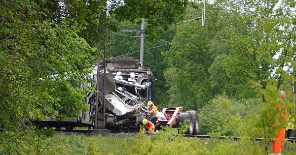 ProRail verwacht hele weekend met spoor bij Hooghalen bezig te zijn