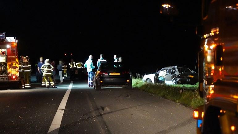 A28 richting Hoogeveen uren dicht vanwege ongeval (video)