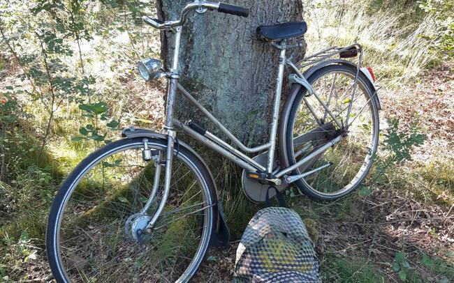 Fiets en tas aangetroffen in Gieten