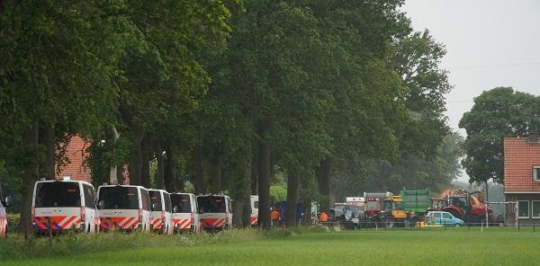 Forum voor Democratie stelt Kamervragen over arrestaties van boeren bij Wijster