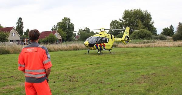 Man ernstig gewond na duik in het water; traumahelikopter ingezet