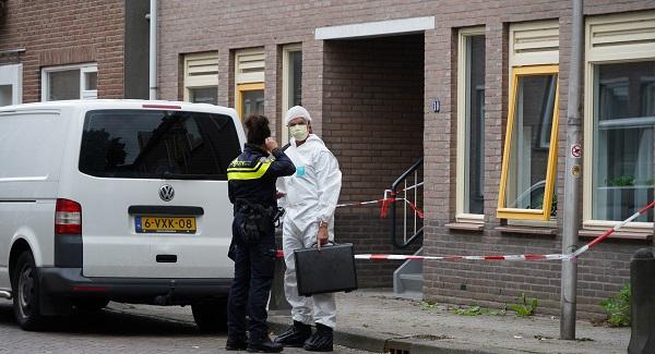 Groot onderzoek na vondst ernstig gewonde man in woning (video)