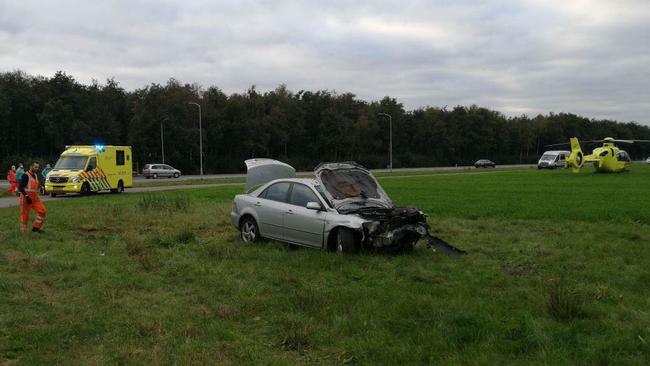 Traumahelikopter bij ernstig ongeval (Video)