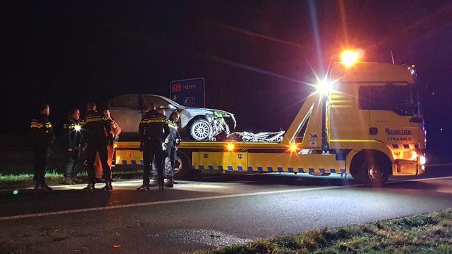 Auto raakt van de N34 (Video)