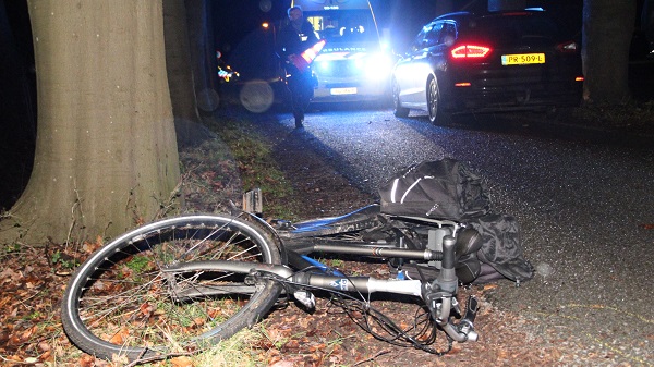 Traumahelikopter ingezet na vondst ernstig gewonde fietser (video)