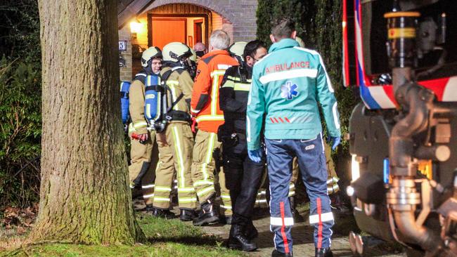 Vrouw gewond bij woningbrand (Video)