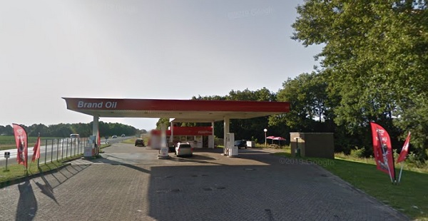 Tankstation Brand Oil langs de N34 gaat gesloopt worden