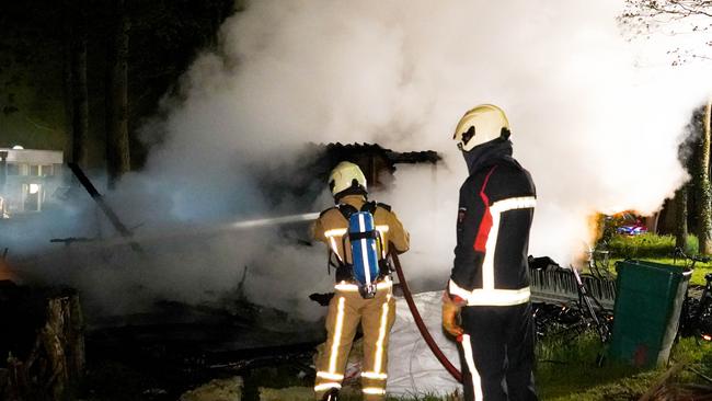 Aanhouding bij flinke brand in Rolde (Video)