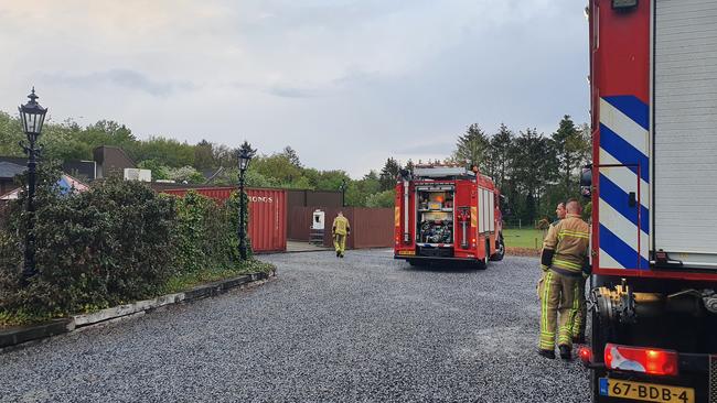 Wasdroger vat vlam in bijgebouw van restaurant (Video)