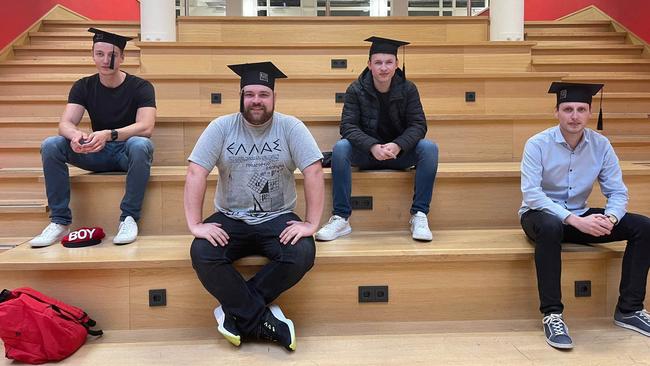 Twaalf cum laude ICT-diplomaâ€™s bij Drenthe College