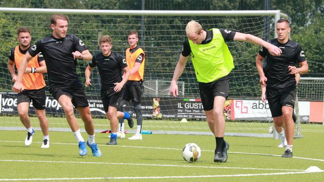 Hoogeveen start voorbereiding op nieuwe seizoen (Video)