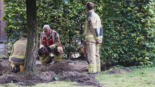 Gaslek door graafwerkzaamheden bij boerderij (Video)