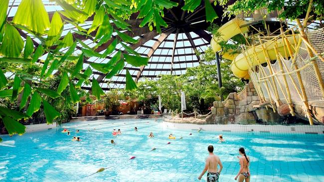 Center Parcs vervangt reusachtige zwembadkoepel in De Huttenheugte