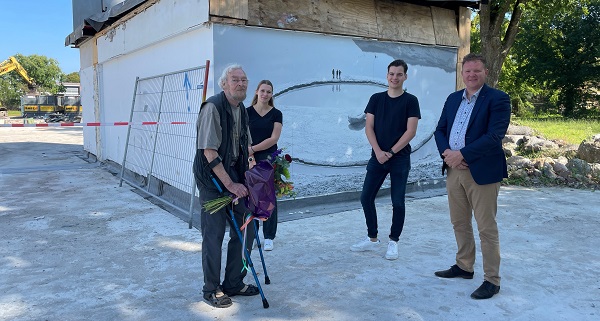 Unieke fototentoonstelling Broken Circle/Spiral Hill geopend in het Rensenpark