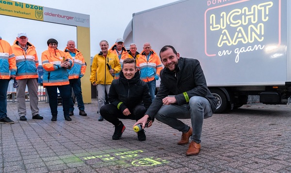 Jeugdvoetballer DZOH trapt provinciale fietsverlichtingscampagne af