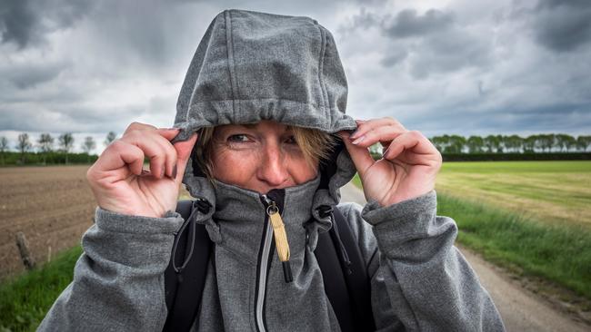 Vannacht en donderdagochtend kans op (zeer) zware windstoten