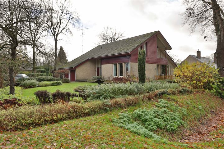 Te koop in Drenthe: vrijstaande villa op ruim perceel