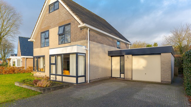 Te koop in Drenthe: karakteristieke vrijstaande woning met zes slaapkamers