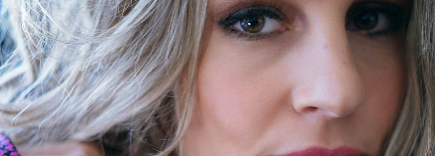 KRYSTL - Bekend van de Bluebirds op 21 mei naar Nijend24 in Anderen